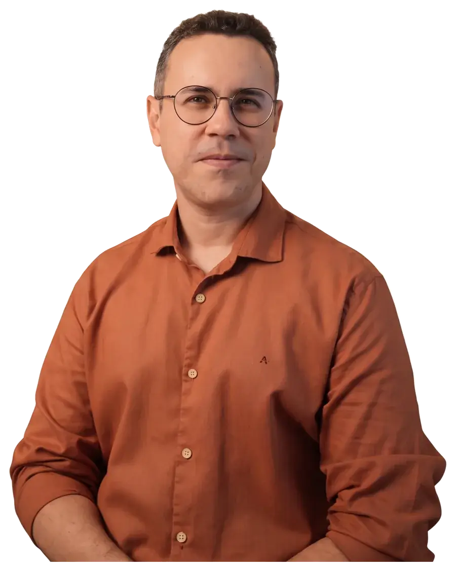 Prof. Tiago Ferreira, psicólogo e criador do Desafio Formulação de Caso ACT